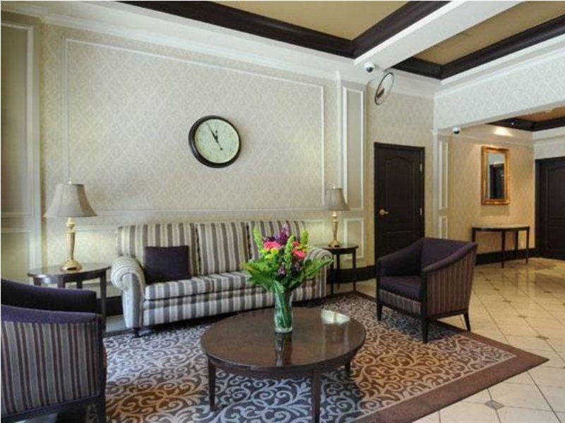 Ramada Limited Downtown Ванкувер Экстерьер фото